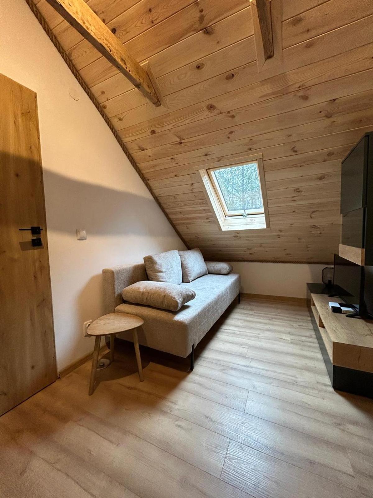 Poloninka Hotel Ustrzyki Górne Eksteriør billede